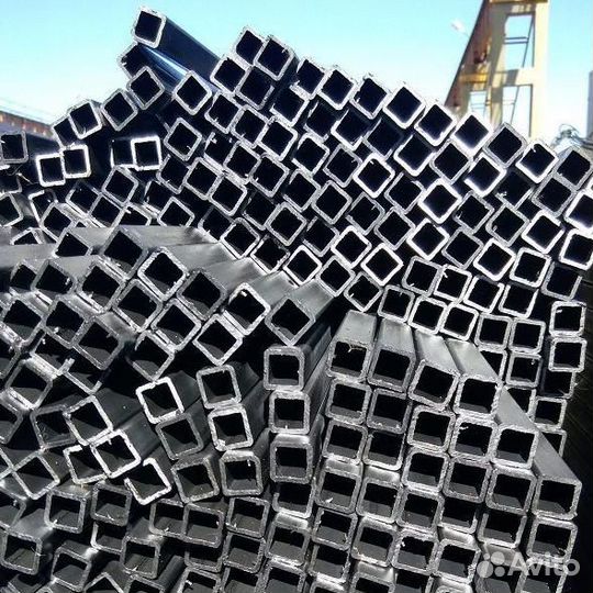 Профильная труба 50х25х2 мм