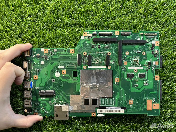 Мать asus x751mj x4 n3540m +nvidia gt920m 2gb