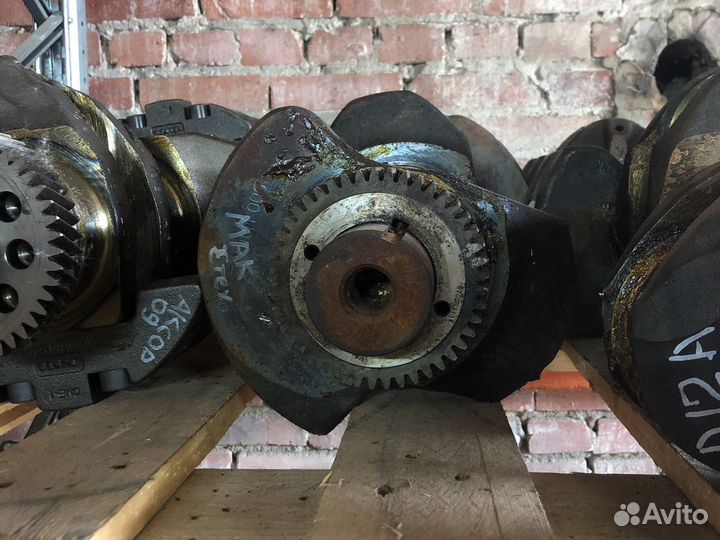 Коленвал Маcк e-tech 440