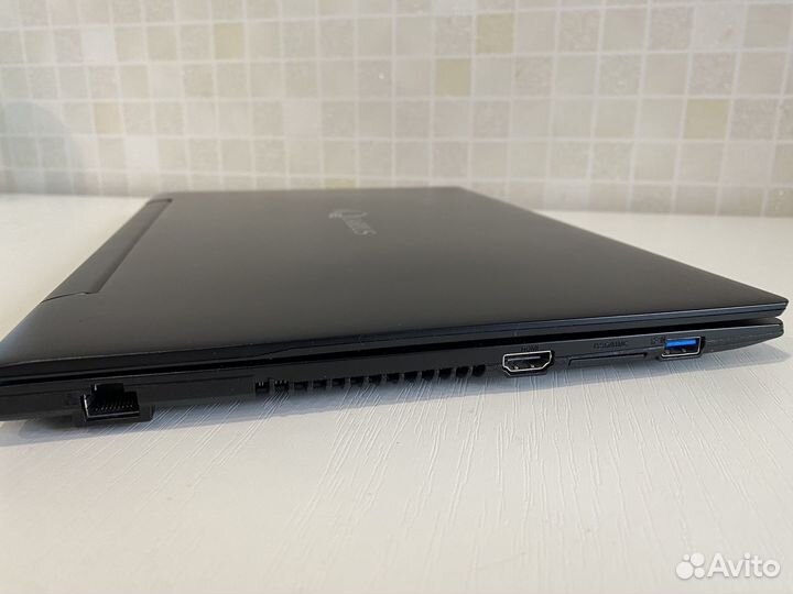 Ноутбук aquarius 8gb ddr4/ssd 256gb