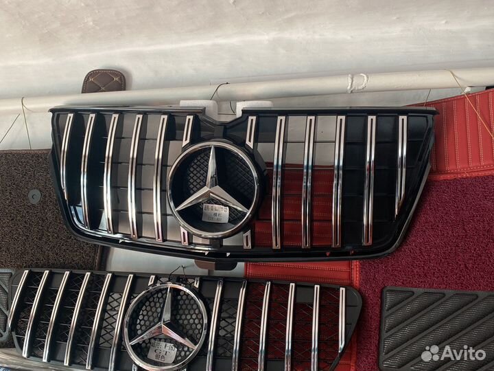Решетка радиатора на Mercedes GL W164 GT
