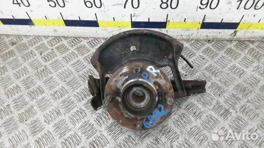 Ступица передняя правая nissan almera N16 (6BN02N9