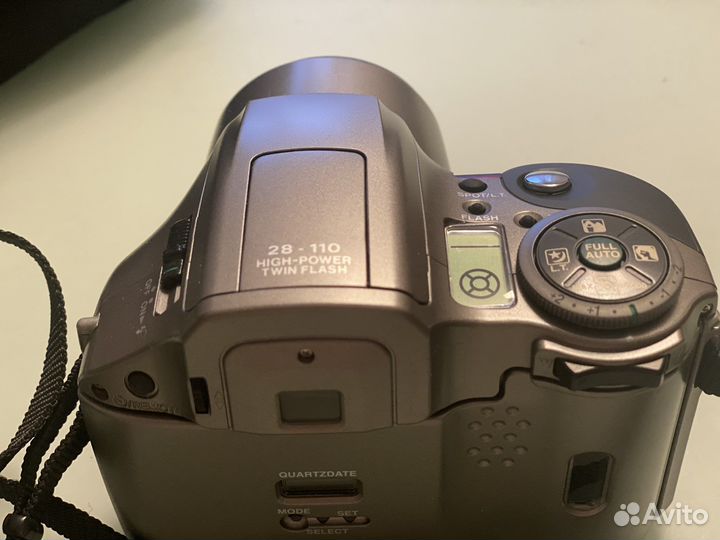 Пленочный фотоаппарат olympus is-300