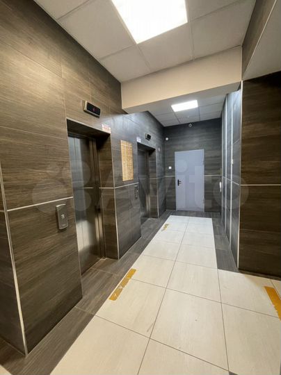 2-к. квартира, 48 м², 8/17 эт.