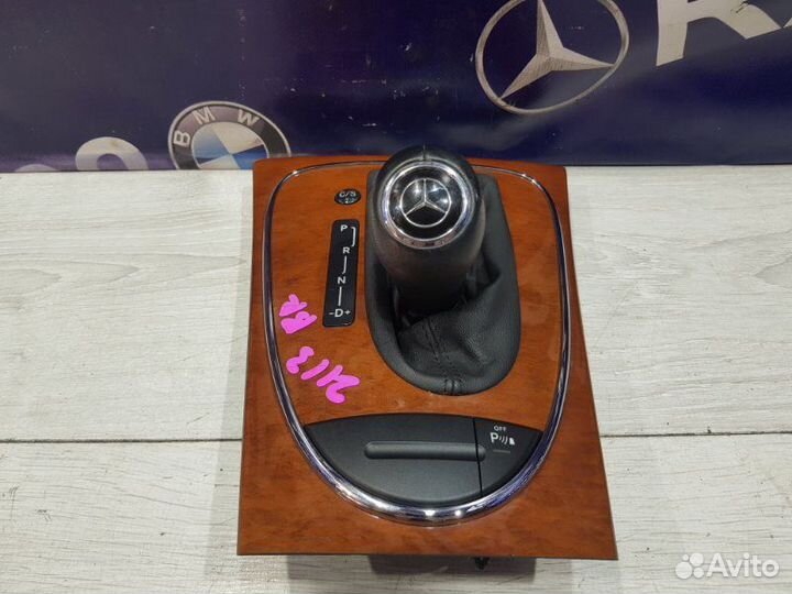 Ручка кпп Mercedes-Benz 211.052 E 230 211 272.922