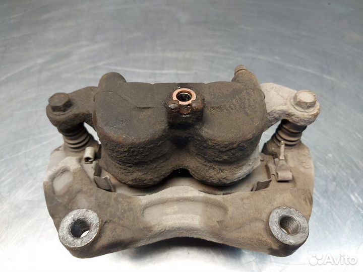 Суппорт передний правый Nissan Qashqai+2 JJ10E