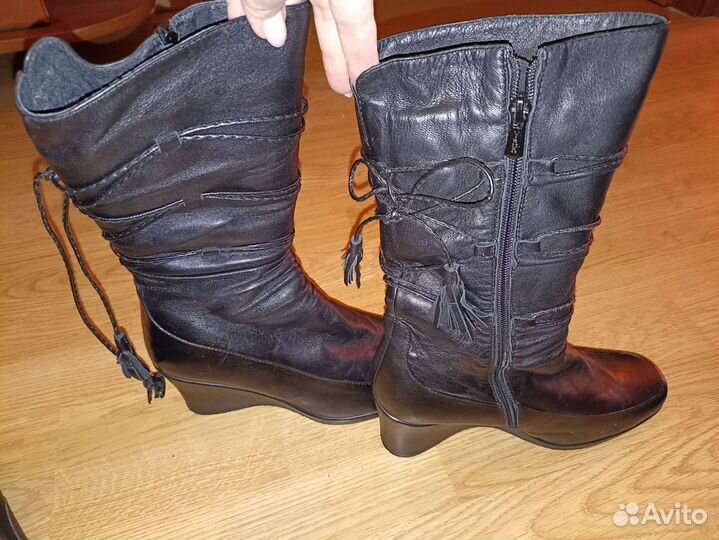 Сапоги женские