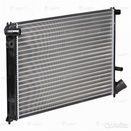 Радиатор охлаждения двигателя Peugeot 406 (95) 1.6