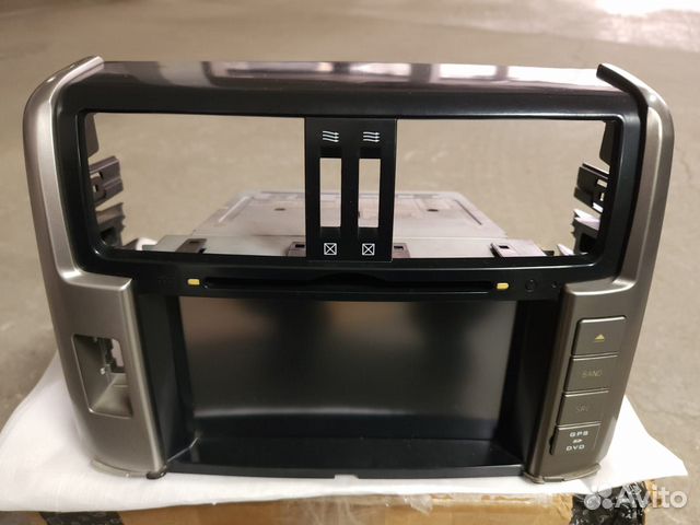 Продам автомагнитолу для LC Prado 150