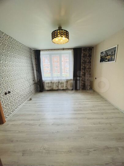 1-к. квартира, 33 м², 1/5 эт.