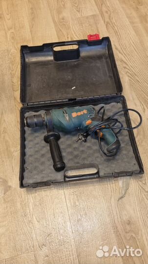 Дрель ударная Bort Bsm-650u-Q