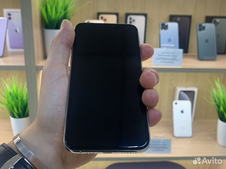 iPhone 11 Pro, 64 ГБ