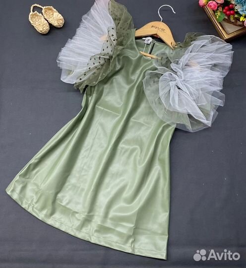 Супер крутое платье для девочки, 146/152