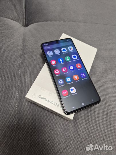 Samsung Galaxy S21 FE, 8/256 ГБ