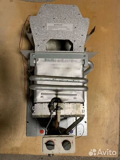 Газовая колонка Mora Vega 10