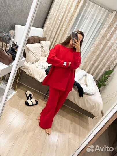 Брючный костюм женский