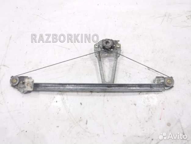 Стеклоподъемник механический задний левый