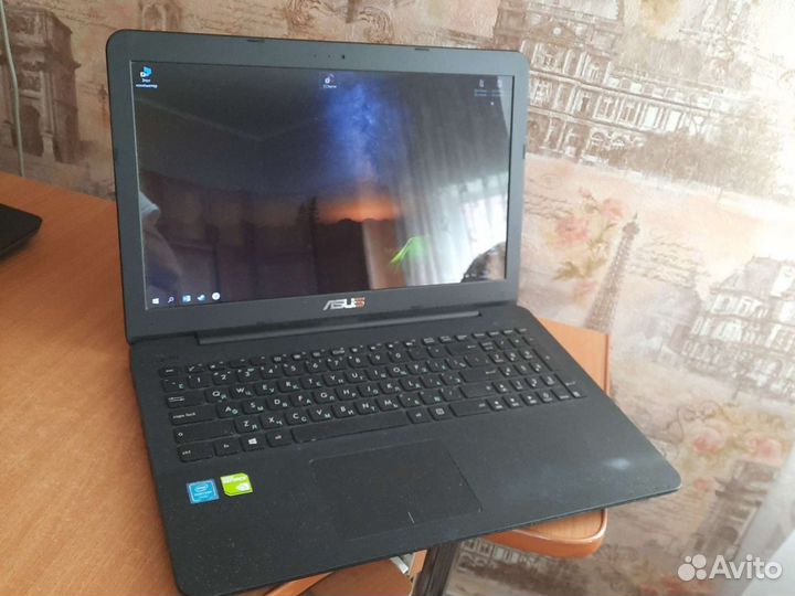 Ноутбук asus