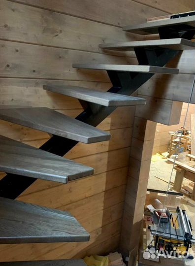 Облицовка ступеней породами дерева