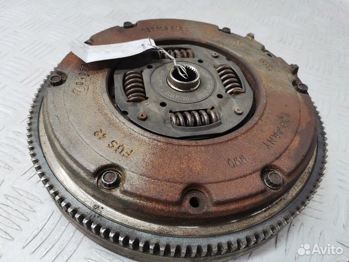 Маховик (демпфер сцепления) для Volkswagen Golf 4