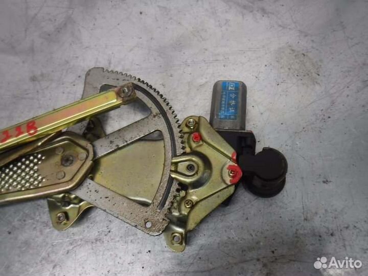 Стеклоподъемник передний правый Lifan Solano 1.6