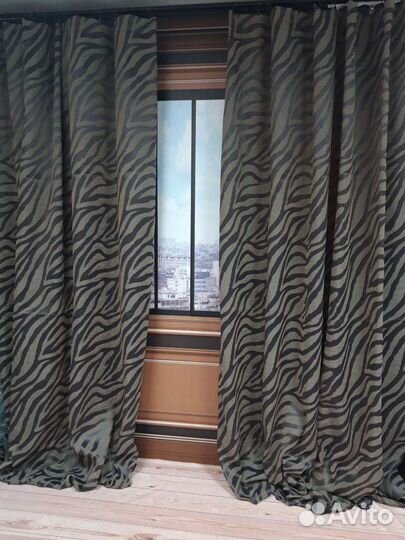 Шторы в комплекте 