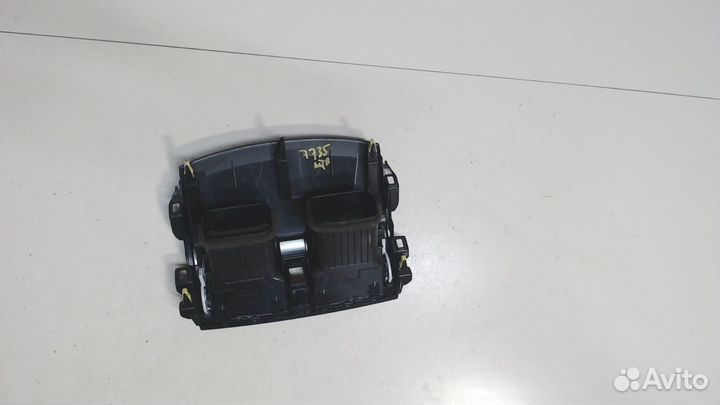 Дефлектор обдува салона Mitsubishi Outlander, 2005