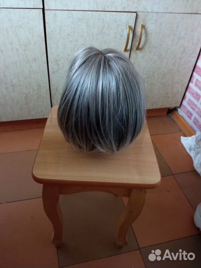 Искусственный парик