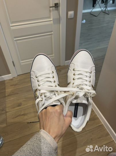 Tommy hilfiger кеды женские