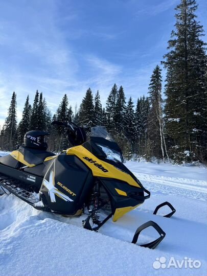 Снегоход brp summit 800