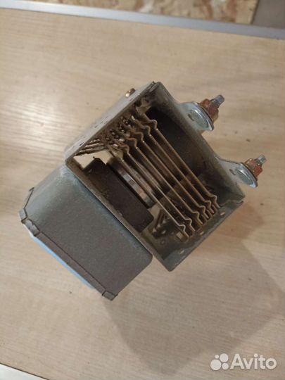 Магнетрон микроволновой печи