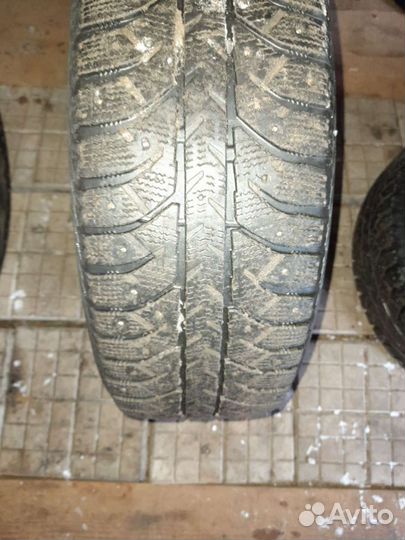 Bridgestone Ice Cruiser 7000 205/60 R16