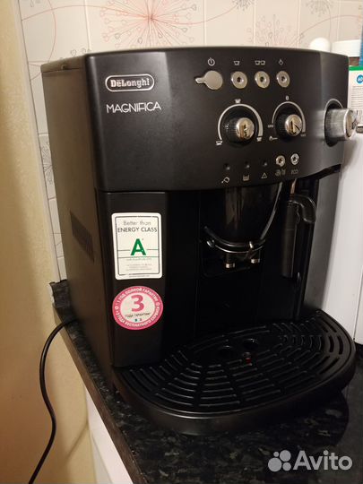 Кофемашина Delonghi Magnifica esam 4000.B