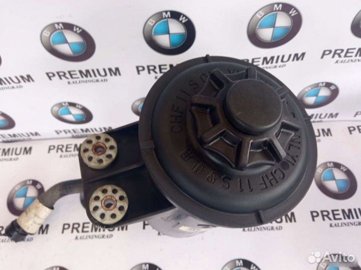 Бачок гур Bmw X5 E70