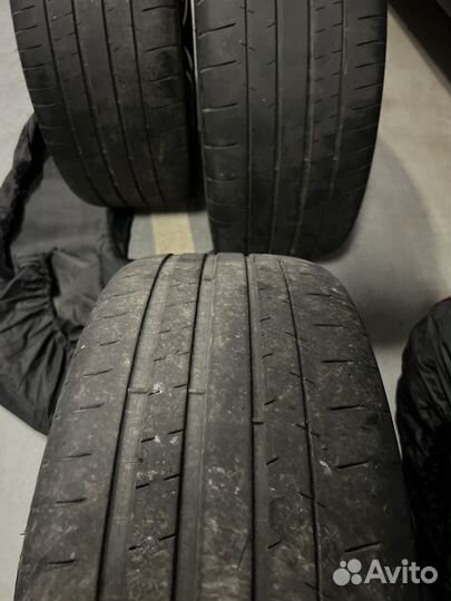 Michelin Pilot Super Sport 225/40 R18 88ZR