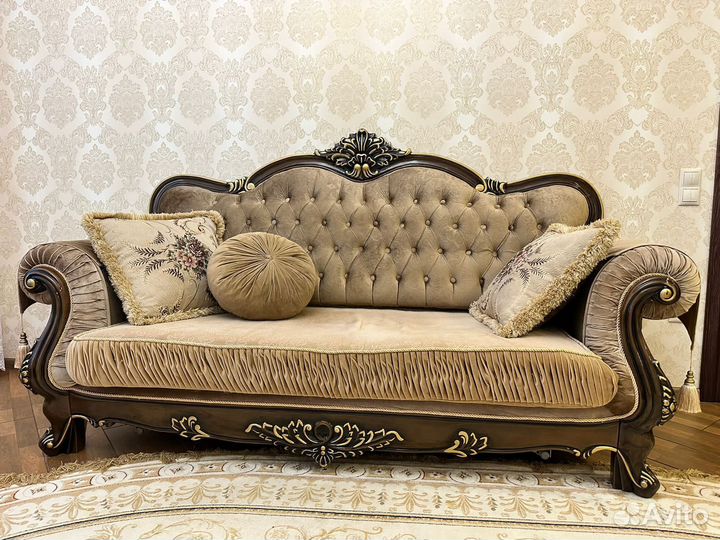 Диван и 2 кресла