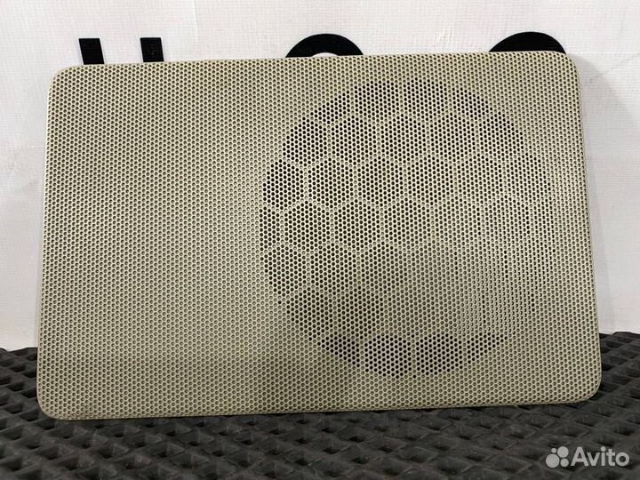 Накладка (сетка) динамика Volvo FH4 82382234