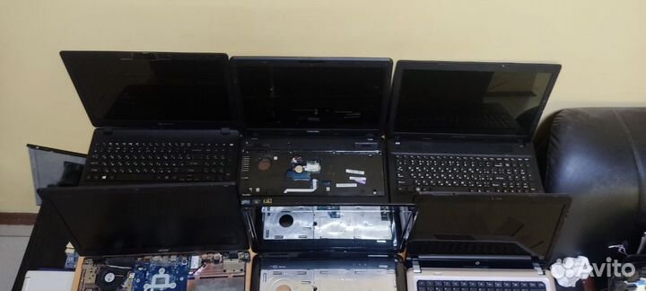 Лот из 14 ноутбуков в разбор