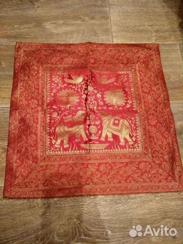 Наволочка 2 штуки декоративная красная