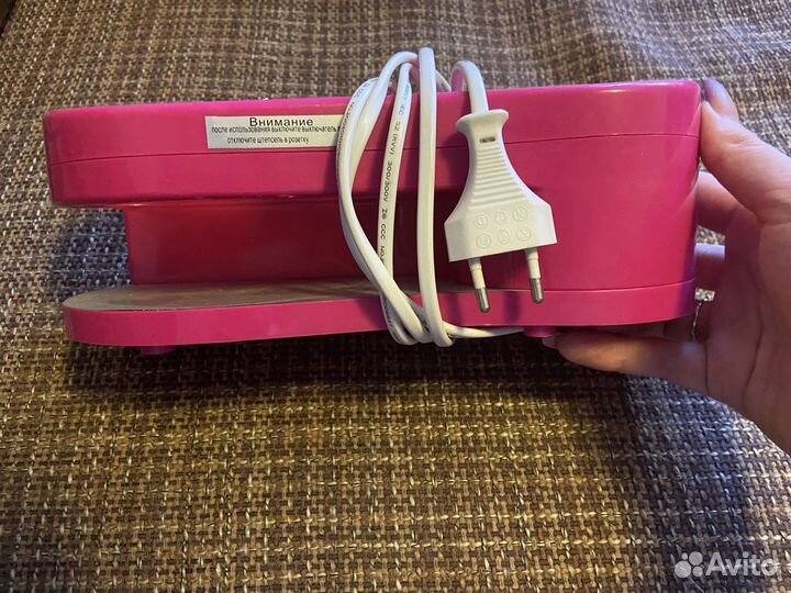 Лампа маникюрная