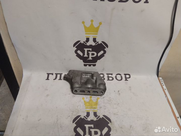 Кронштейн опоры двигателя Toyota Estima 2azfe б/у