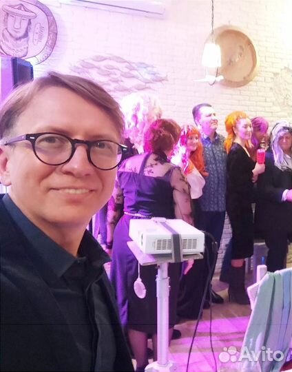 Диджей (Ведущий) поющий на Юбилей и др. Праздники