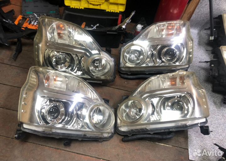 Фара Nissan X-Trail T31 Ниссан Хтреил Т31