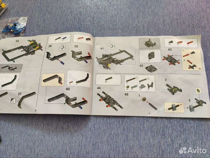 Новый Dodge Charger (аналог Lego 42111)