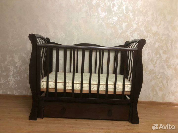 Детская кровать б/у. В хорошем состоянии
