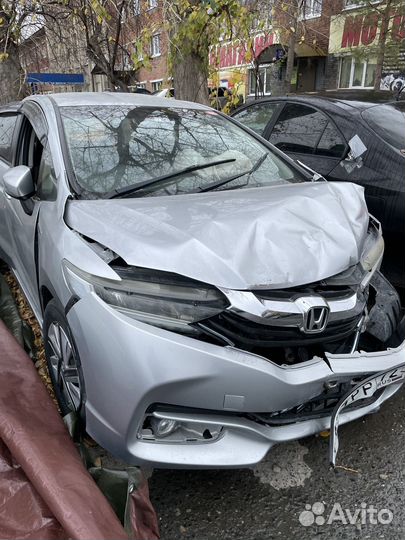 Honda Shuttle 1.5 AMT, 2015, битый, 130 000 км
