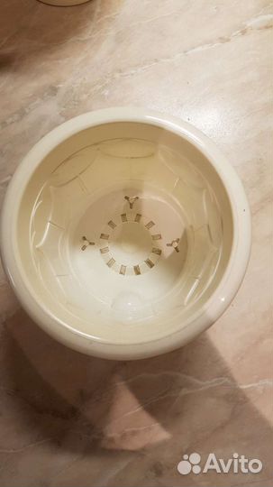 Горшок пластиковый