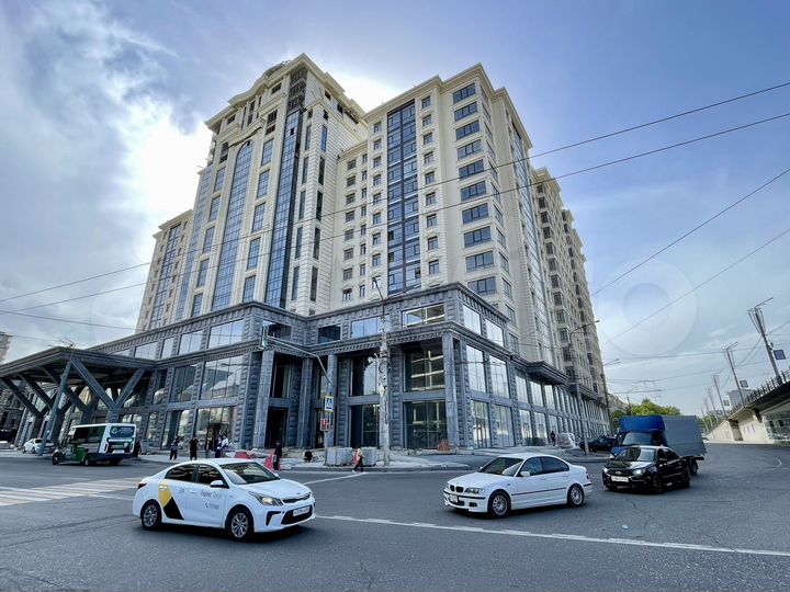 Торговая площадь, 438 м²