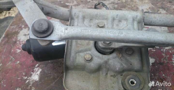 Трапеция стеклоочистителя с мотором Форд Мондео 2