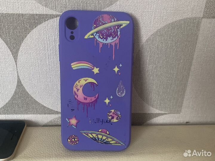 Чехлы на iPhone xr